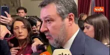 Salvini: "Siamo dalla parte dell'agente di Polizia che si &egrave; difeso, no polemiche"