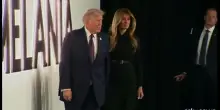 Melania presenta il film con Donald Trump: passerella e polemiche