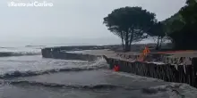 Allarme erosione, il mare avanza e si &rsquo;mangia&rsquo; i lidi di Volano e Pomposa: video