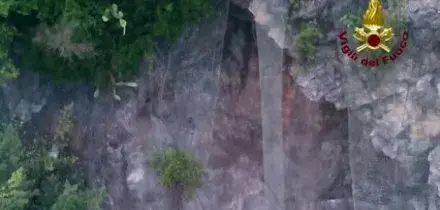 Vietri sul Mare, frana sotto la ss163 amalfitana, 5 famiglie evacuate