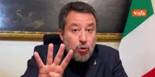 Salvini: Sea Watch da risarcire? "Chi non vota s&igrave; al referendum &egrave; complice degli speronatori"