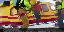 Valanga in Valle d'Aosta, scialpinisti coinvolti: la difficile operazione di salvataggio