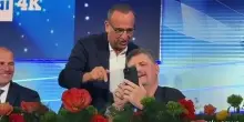 Sanremo, Fiorello in video in sala stampa: vi auguro tante polemiche