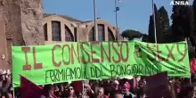 Corteo a Roma contro il Ddl Bongiorno: "Senza consenso e' sempre stupro"