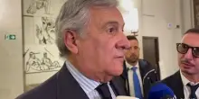 Tajani: "Entro stasera 2.500 italiani torneranno dai Paesi del Golfo"