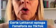Carla Lattanzi spiega l'anafora su TikTok, il video