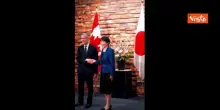 Compleanno premier giapponese Takaichi, il leader del Canada Carney le canta "Happy Birthday"