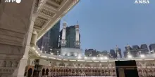 La Mecca, fine Ramadan: i fedeli alle preghiere dell'Eid