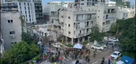 Missile iraniano caduto a Tel Aviv tra due palazzi