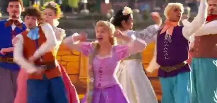 A Disneyland Paris ha aperto World of Frozen