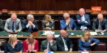 Meloni scuote la testa durante intervento di Schlein alla Camera: &Egrave; tutto falso