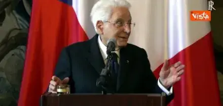 Mattarella: Alleanza Nato nell'interesse di entrambe le sponde dell'Atlantico