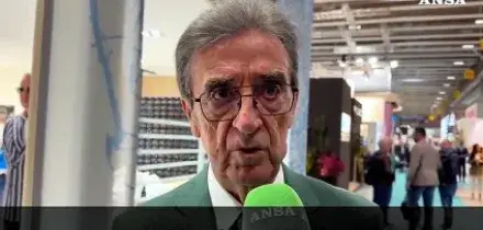 Cotarella: "Serve cambiare molto come dopo il vino al metanolo"