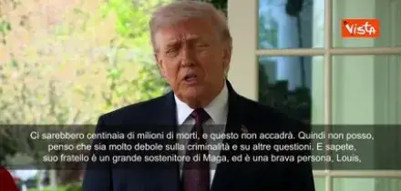 Trump: Non mi scuso con il Papa, lui sbaglia su migranti e Iran