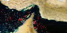 In un video in timelapse il traffico marittimo nello Stretto di Hormuz e nel Golfo dell'Oman