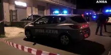 Donna si getta dalla finestra con 3 figli, morti mamma e 2 bimbi