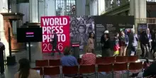 World Press Photo: "Separati dall'Ice" di Carol Guzy &egrave; foto dell'anno