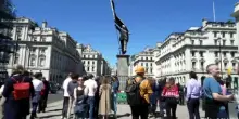 Una scultura di Banksy spunta nel cuore di Londra