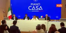 Meloni: Obiettivo 100 mila nuovi alloggi nei prossimi 10 anni, dedichiamo 10 miliardi di euro