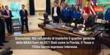 Trump prende in giro il direttore della Nasa per le grandi orecchie: Ha un super udito, sapete?