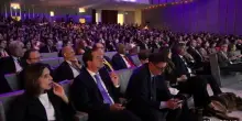Deloitte e NEXT: i giovani guidano il futuro globale