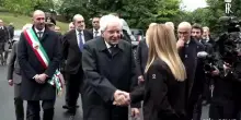 Mattarella depone corona di fiori in memoria vittime terremoto Gemona