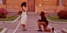 La proposta di matrimonio a San Luca del giocatore virtussino Matt Morgan. Il video