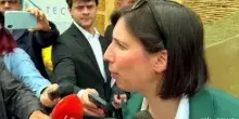 Energia, Schlein: inaccettabili extra-profitti a danno famiglie