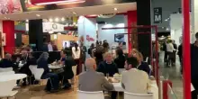 I salami aromatizzati in vetrina a Rho Fiera Milano