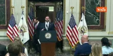 Trump a Pechino, JD Vance: Senza il Presidente mi sento come in Mamma ho perso l'aereo