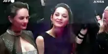 Al Festival di Cannes il red carpet del cast di "Roma Elastica"