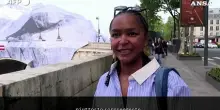 L'artista JR trasforma il Pont Neuf di Parigi in una grotta
