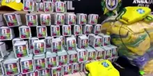 La polizia brasiliana sequestra circa 200mila adesivi e maglie contraffatte dei Mondiali