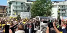 Papa ad Acerra, bagno di folla per Leone XIV, oltre 12mila fedeli