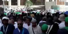 L'arrivo dei pellegrini nella Grande Moschea della Mecca