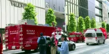 Paura a Tokyo, spruzzata una sostanza in un mall: circa 20 feriti