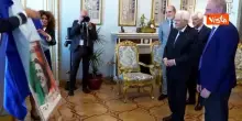 Presentato a Mattarella il francobollo celebrativo dell'80esimo anno della Repubblica