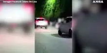 Taormina, auto lanciata su alcuni giovani presso una discoteca: strage sfiorata