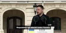 Zelensky: attacchi droni ucraini su San Pietroburgo "risposta giusta"