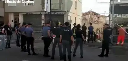 Tragica esplosione, crolla una palazzina a Porto Sant'Elpidio. Il video