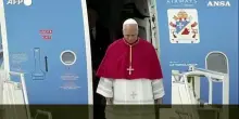 Il Papa a Madrid ricevuto dai reali di Spagna e dal premier Sanchez