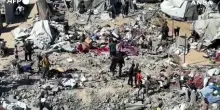 Raid nel sud di Gaza, distruzione ad Al-Mawasi
