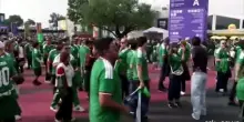 Tutto pronto per il via ai Mondiali, i tifosi affollano l'Azteca
