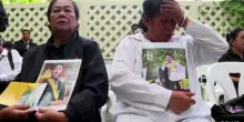 Thailandia, addio alla principessa Bha. Una folla le rende omaggio