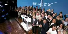 Storico debutto di SpaceX a Wall Street, Musk: vi porter&ograve; oltre Marte