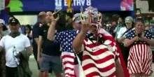 Mondiali, i tifosi Usa festeggiano la prima vittoria
