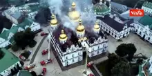 Massiccio attacco russo con 600 droni in Ucraina colpito anche un monastero ortodosso