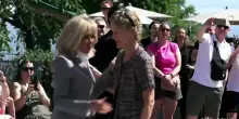 G7, Brigitte Macron porta i "consorti" dei leader in visita a Yvoire