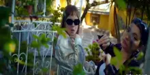 Jey diventa una bad girl nel nuovo video "Kick 'n' Shine"