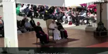 Il Papa: "Finisca la guerra in Ucraina, tante vittime innocenti"